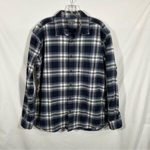 Eddie Bauer Men's Medium Blue Plaid Flannel Shirt. Outdoor, hiking, camping